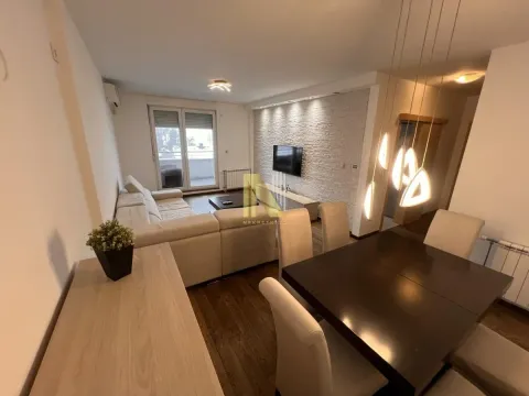 Prodaja, trosoban stan, 86m², Novi Sad, Srbija - image 7