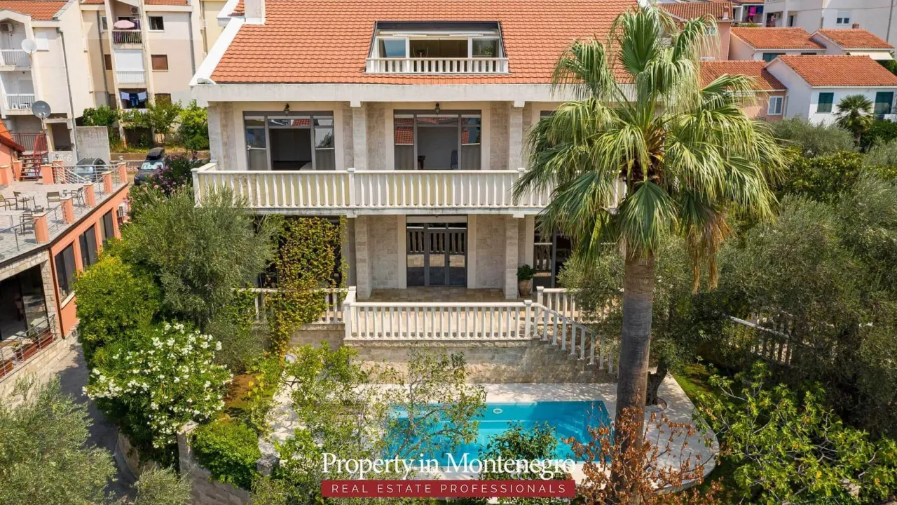 Prodaja, kuća, 971m², Petrovac, Budva