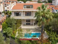 Prodaja, kuća, 971m², Petrovac, Budva - image 1