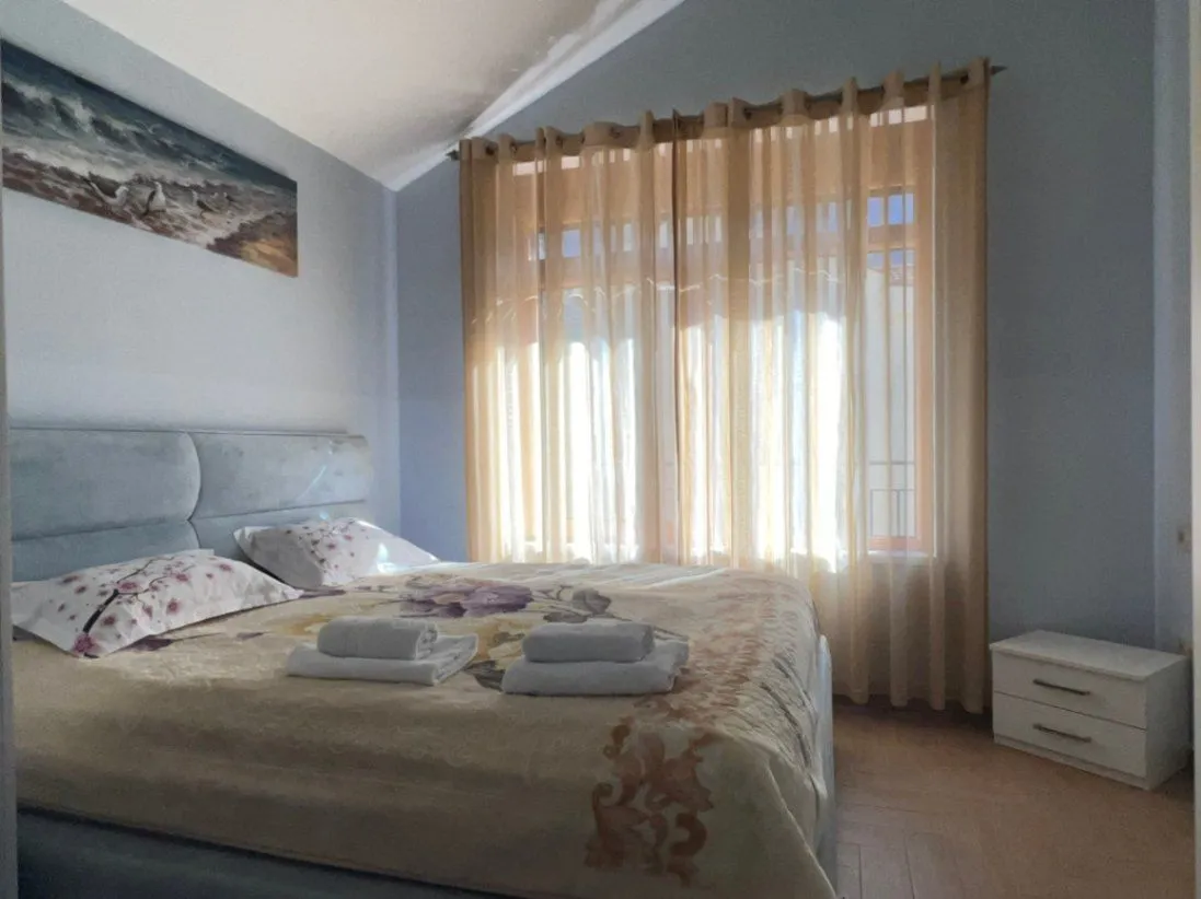 Prodaja, dvosoban stan, 78m², Donji Orahovac, Kotor