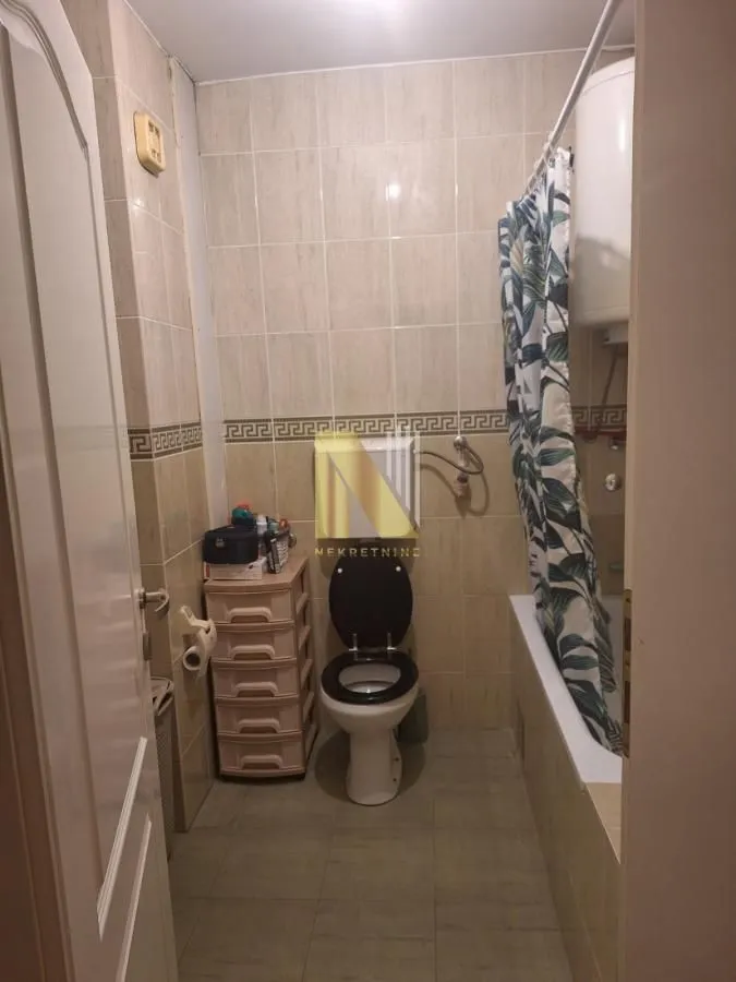 Prodaja, dvosoban stan, 64m², Centar, Novi Sad