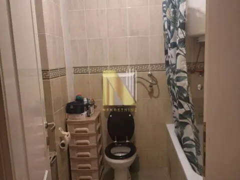 Prodaja, dvosoban stan, 64m², Centar, Novi Sad - image 10