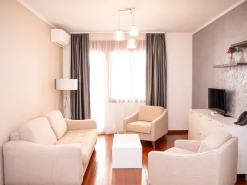 Sale, two bedroom apartment, 89m², Bečići, Budva - image 1
