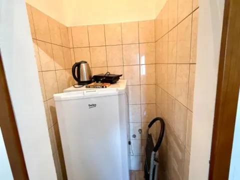 Izdavanje, dvosoban stan, 60m², Gorica C, Podgorica - image 6