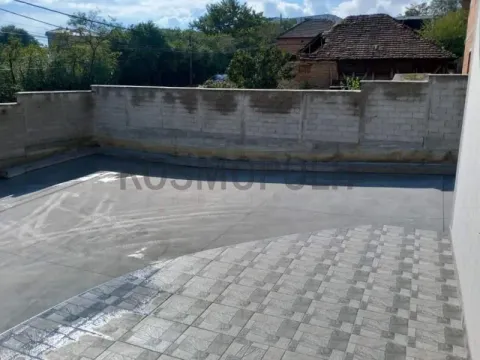 Izdavanje, kuća, 250m², Mali Mokri Lug, Zvezdara Sve Podlokacije - image 4