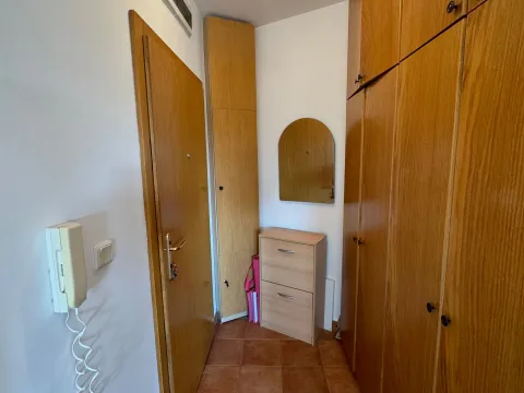 Prodaja, jednosoban stan, 41m², Petrovac, Budva - image 9
