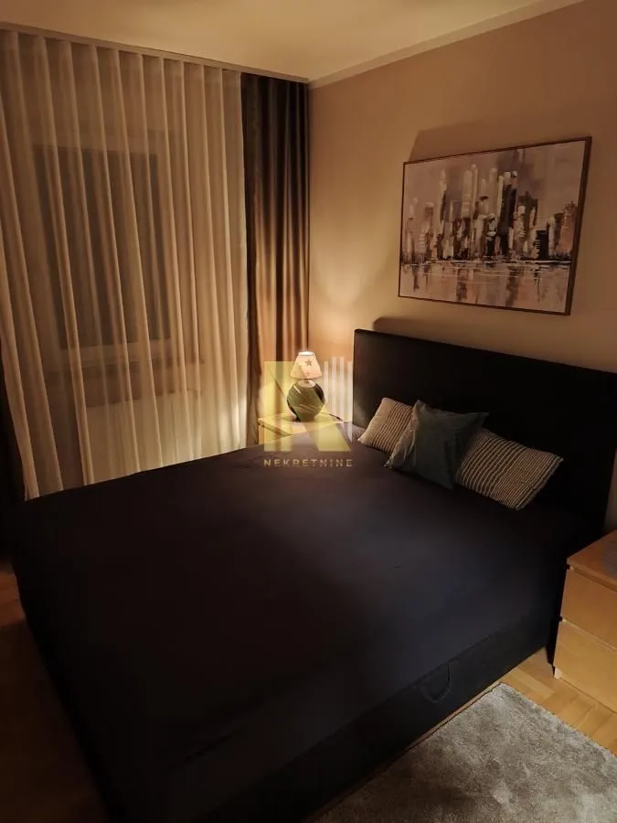 Izdavanje, dvosoban stan, 45m², Novi Sad, Srbija