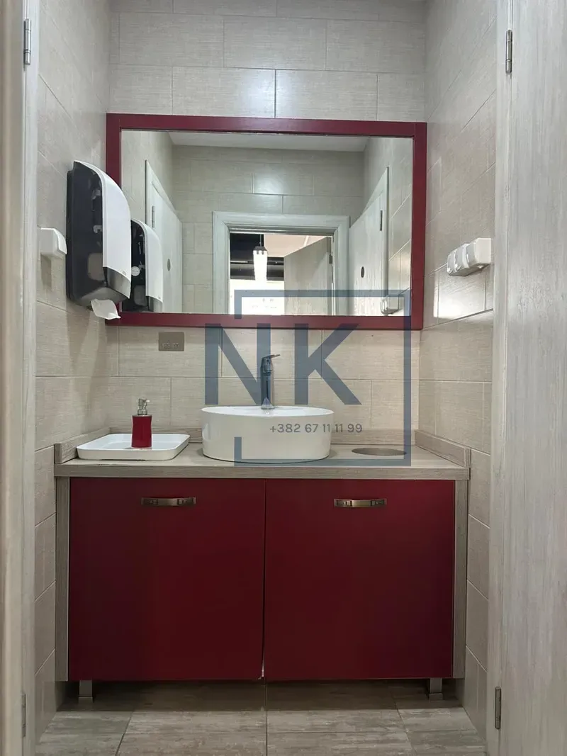 Rent, office space, 158m², Rozino, Budva