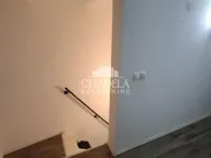 Izdavanje, četvorosoban stan, 80m², Stari Grad, Beograd - image 7