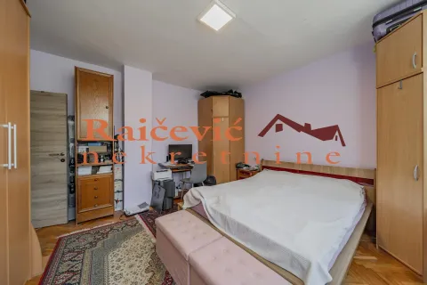 Prodaja, trosoban stan, 69m², Brace Jerković, Voždovac Sve Podlokacije - image 10