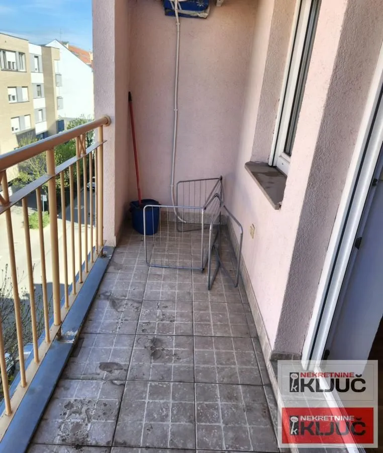 Izdavanje, jednosoban stan, 56m², Grbavica, Novi Sad Sve Podlokacije