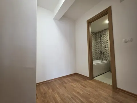 Rent, apartment, 57m², Stari Aerodrom, Podgorica - image 6