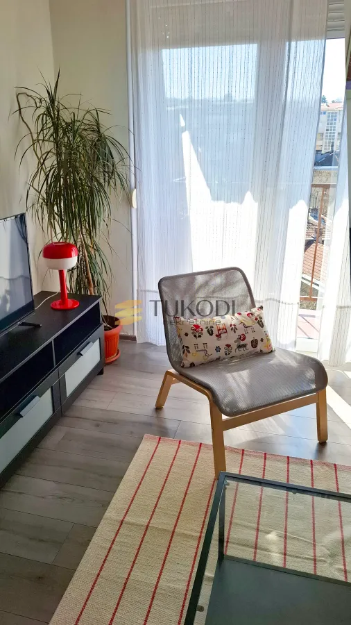 Izdavanje, jednosoban stan, 40m², Stari Grad, Beograd
