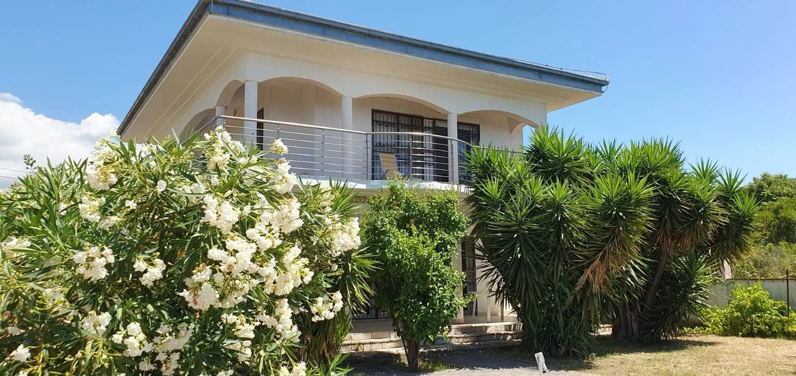 Izdavanje, kuća, 180m², Krimovica, Kotor