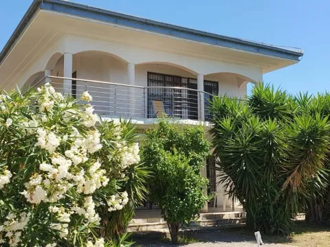 Rent, house, 180m², Krimovica, Kotor - image 7