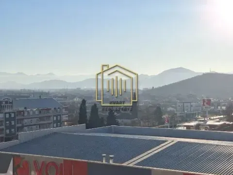 Izdavanje, jednosoban stan, 46m², City Kvart, Podgorica - image 10