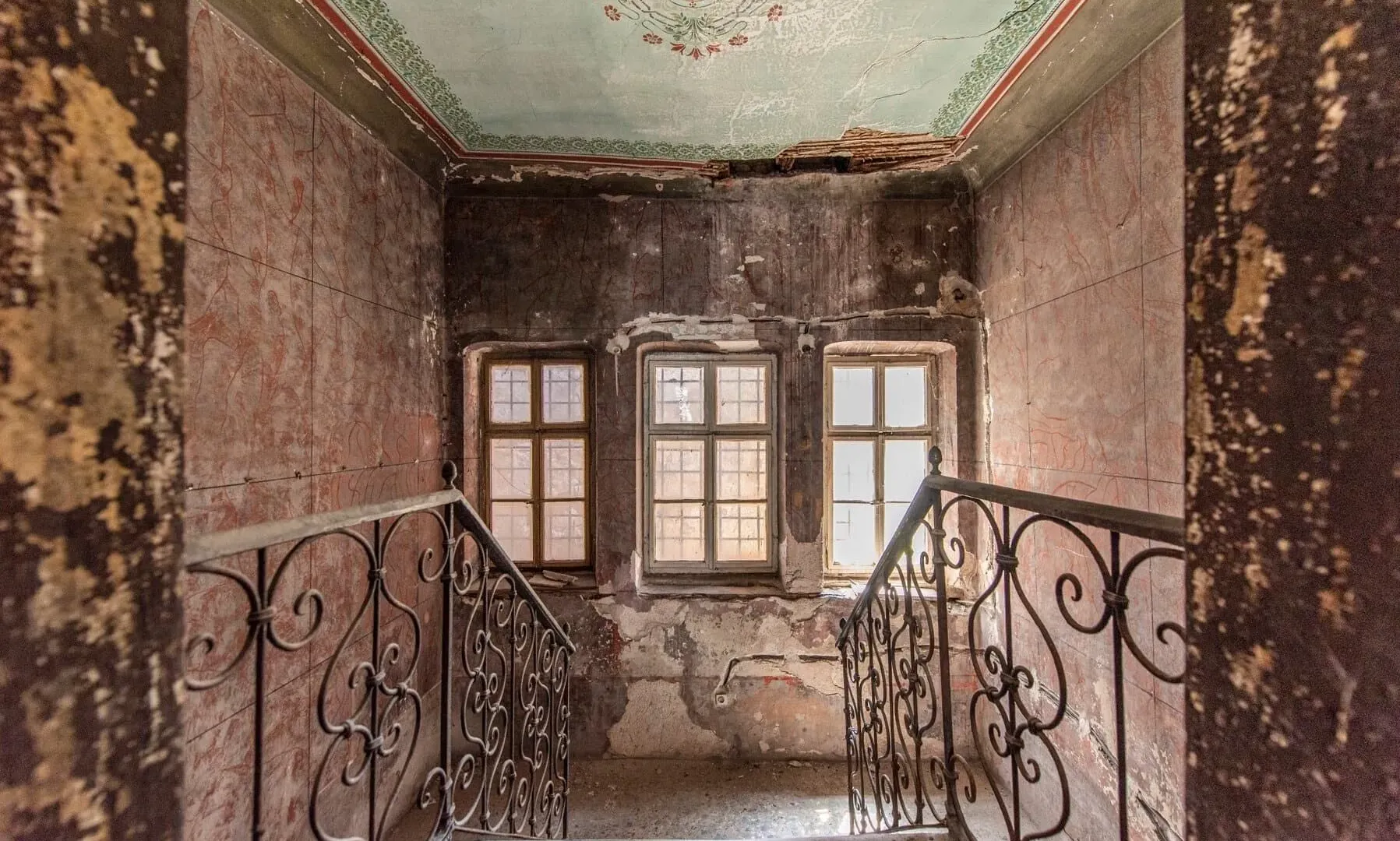 Sale, house, 380m², Kotor, Crna Gora