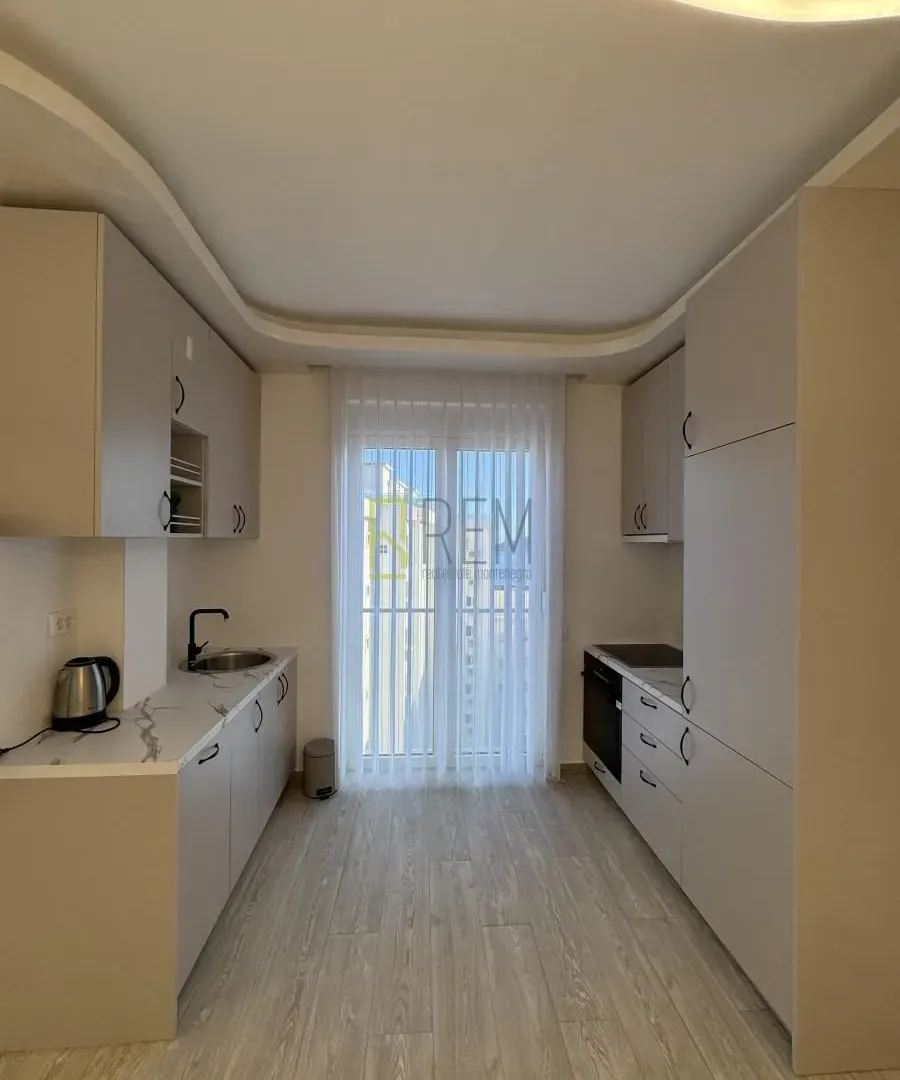 Sale, two bedroom apartment, 75m², Bečići, Budva