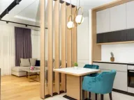 Izdavanje, jednosoban stan, 50m², Bečići, Budva - image 1