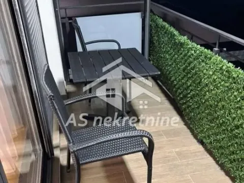 Izdavanje, dvosoban stan, 61m², Zemun Gornji Grad, Zemun Sve Podlokacije - image 13