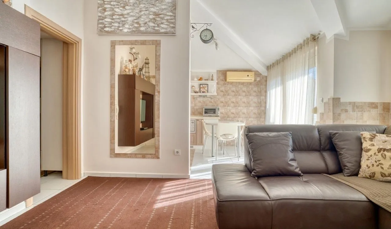 Sale, two bedroom apartment, 75m², Seoce, Budva