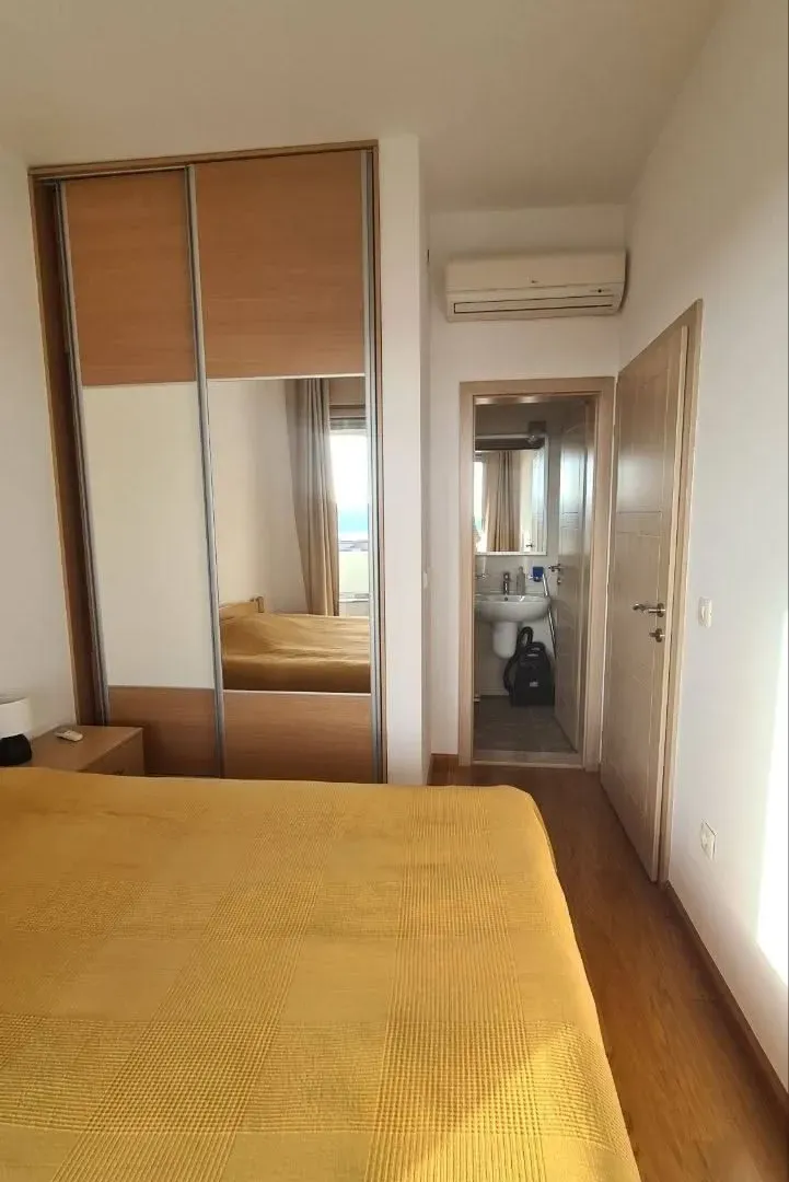 Sale, two bedroom apartment, 67m², Bečići, Budva