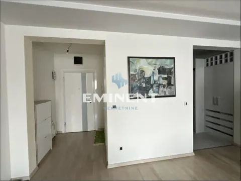 Izdavanje, trosoban stan, 81m², Lekino Brdo, Voždovac Sve Podlokacije - image 4