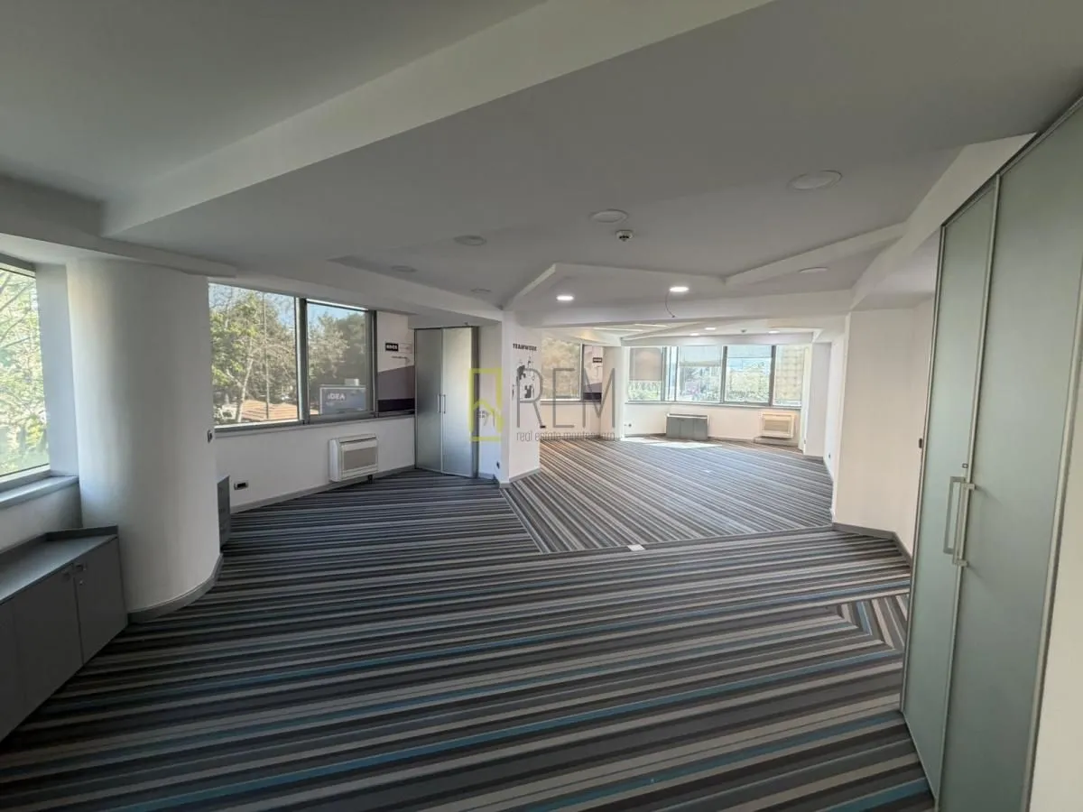 Rent, office space, 122m², Preko Morače, Podgorica