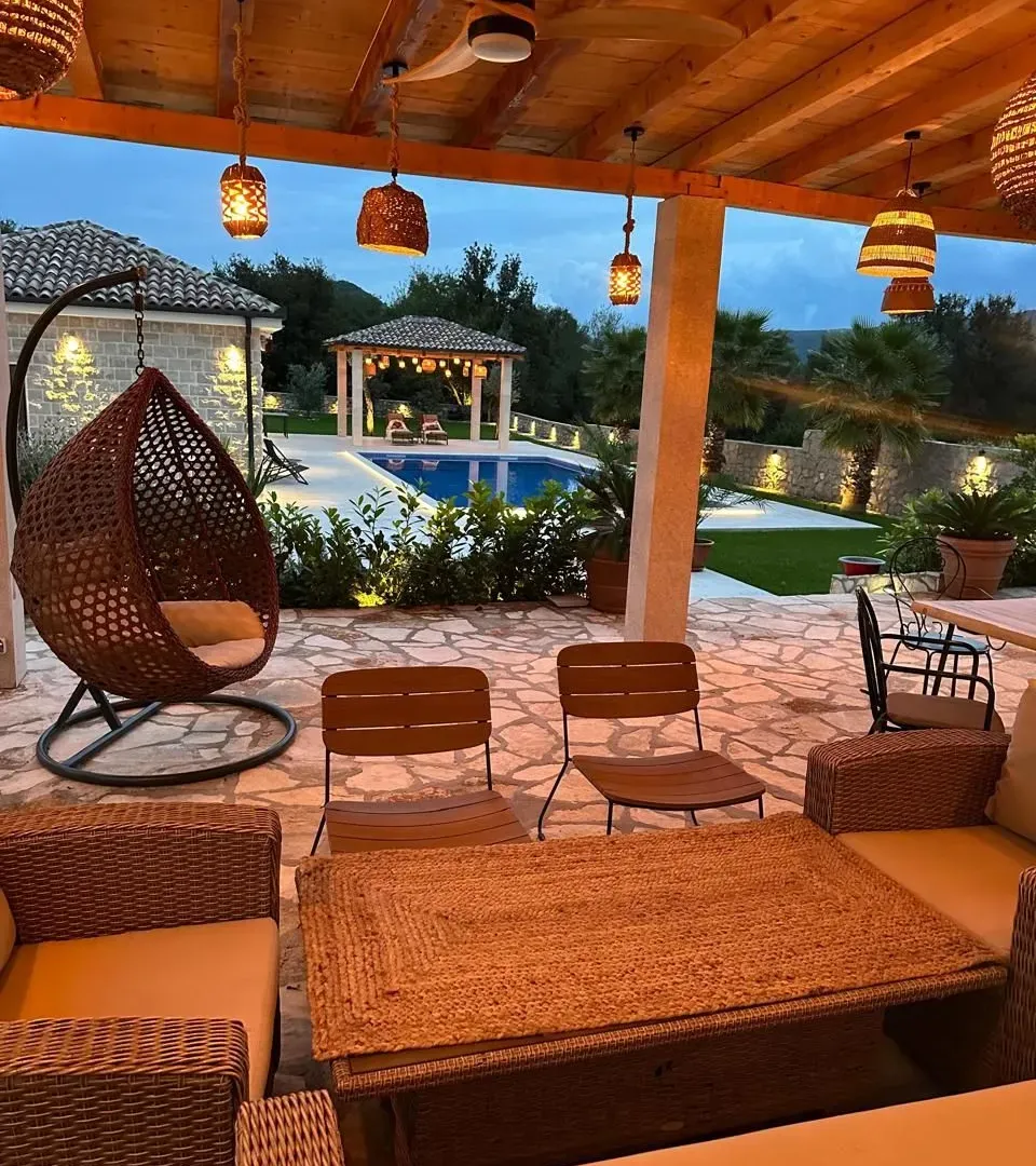 Sale, house, 1m², Radanovići, Kotor