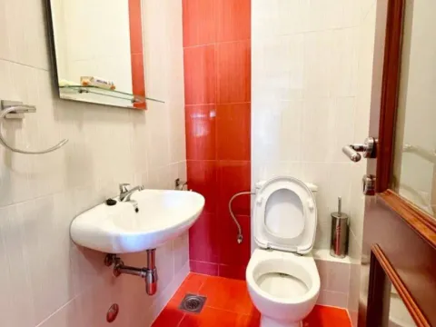 Izdavanje, dvosoban stan, 70m², Zabjelo, Podgorica - image 8