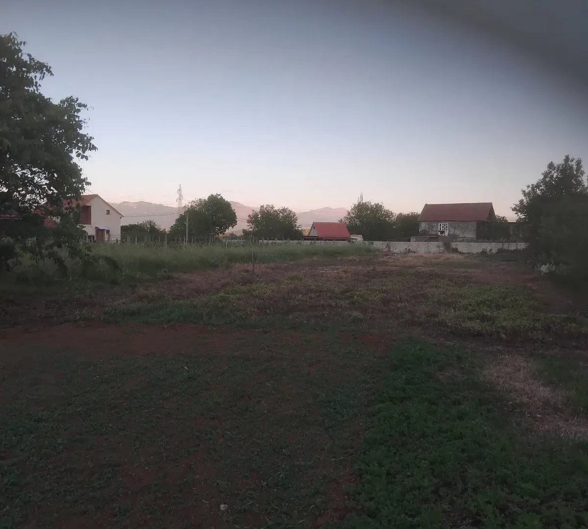 Prodaja, plac, 2300m², Podgorica, Crna Gora