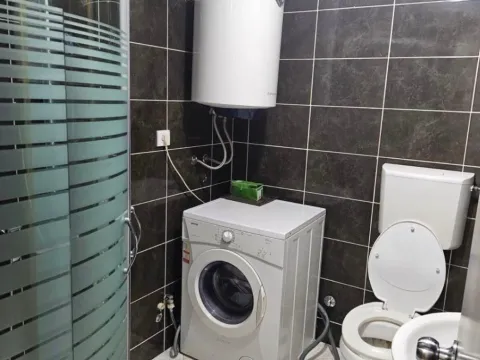 Izdavanje, jednosoban stan, 60m², Zagorič, Podgorica - image 7