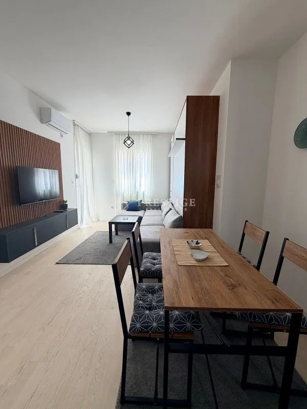Rent, one bedroom apartment, 39m², 1 maj, Podgorica