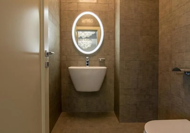 Sale, house, 831m², Bečići, Budva