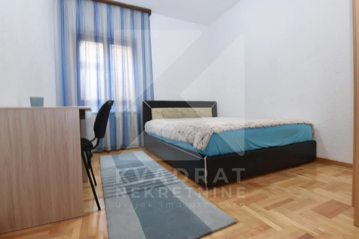 Izdavanje, četvorosoban stan, 150m², Stari Aerodrom, Podgorica