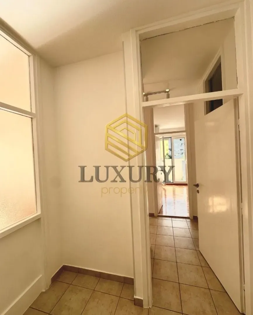 Izdavanje, dvosoban stan, 67m², Gintaš, Podgorica