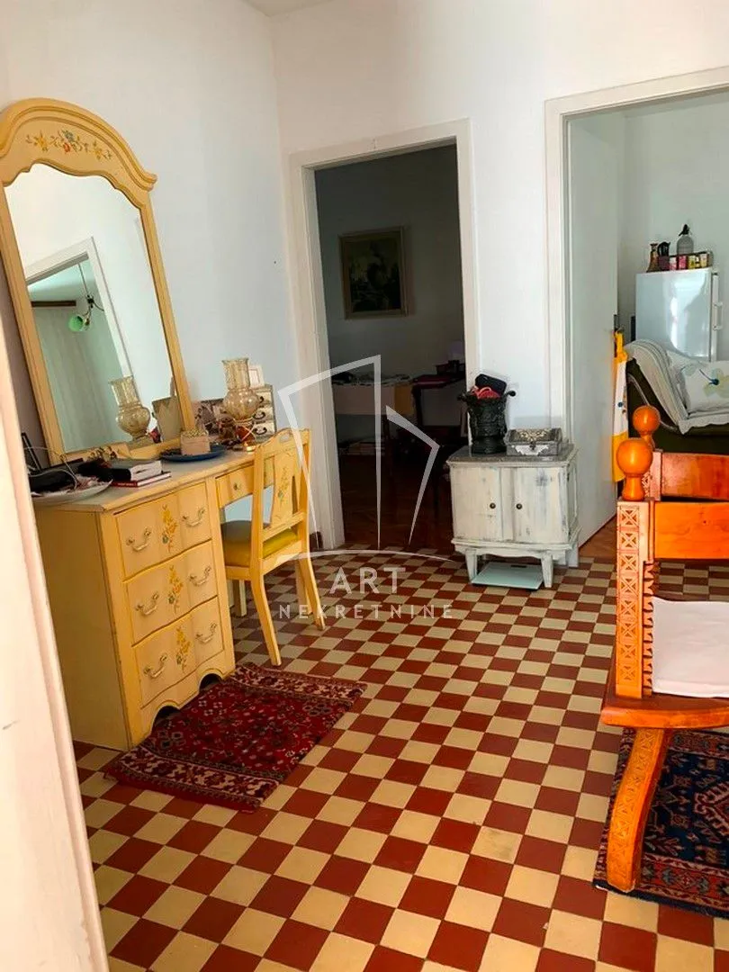 Prodaja,  kuća, 180m2, Slovenska Plaža, Budva