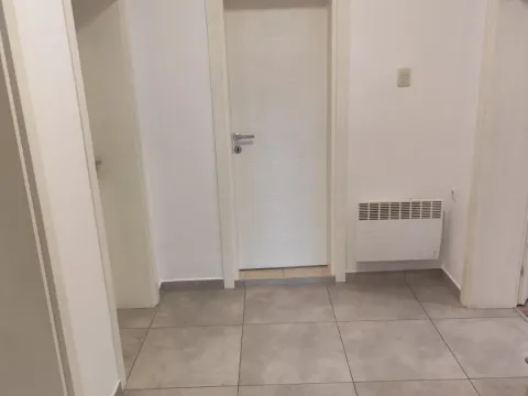 Izdavanje, dvosoban stan, 90m², Gorica C, Podgorica - image 8