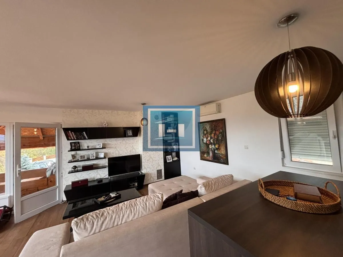 Prodaja, kuća, 220m², Đurđevo brdo, Jagodina