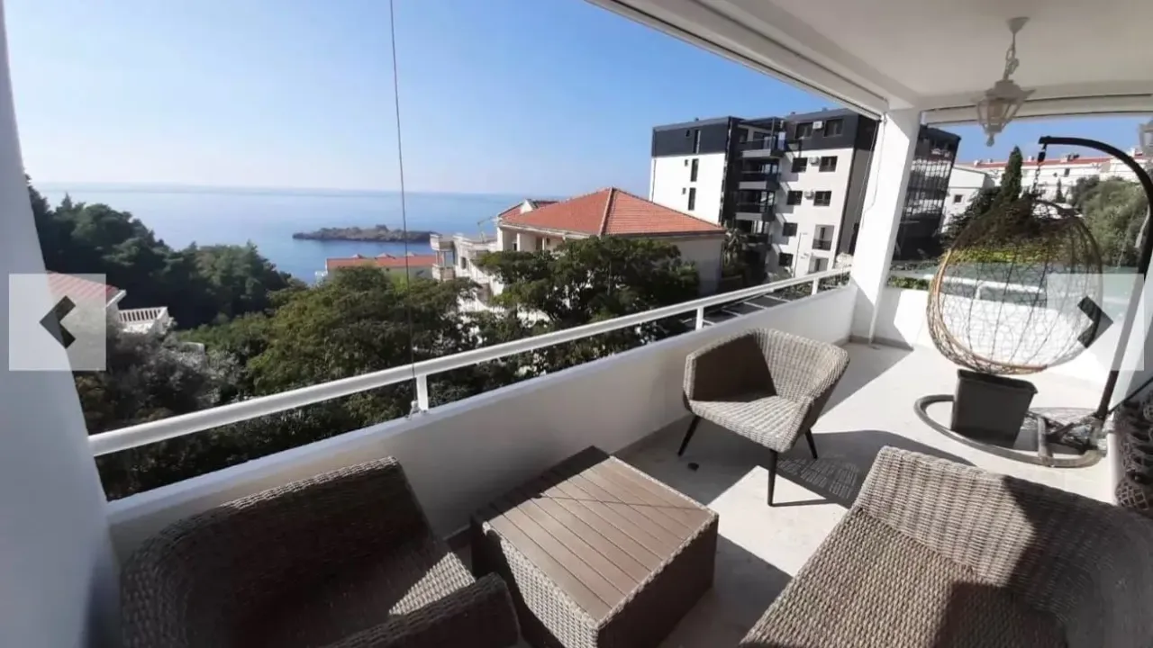 Sale, one bedroom apartment, 54m², Sveti Stefan, Budva