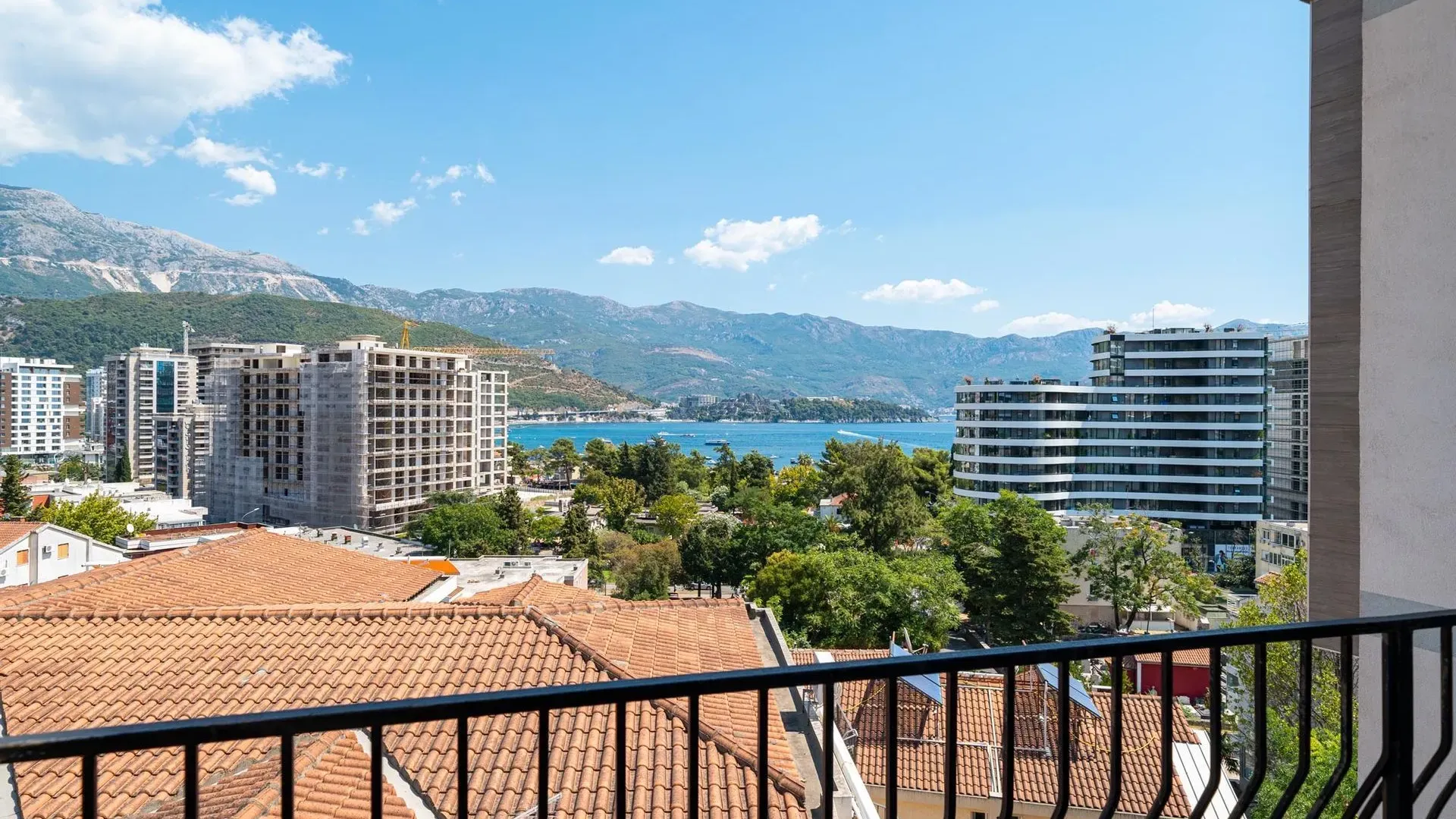 Prodaja, trosoban stan, 124m², Budva, Crna Gora