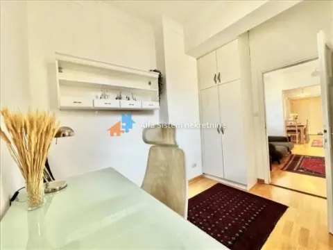 Izdavanje, trosoban stan, 100m², Stari Grad, Beograd - image 15
