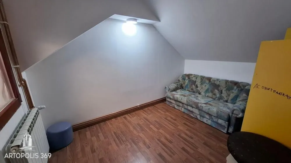 Sale, three bedroom apartment, 71m², Zemun Centar, Zemun Sve Podlokacije