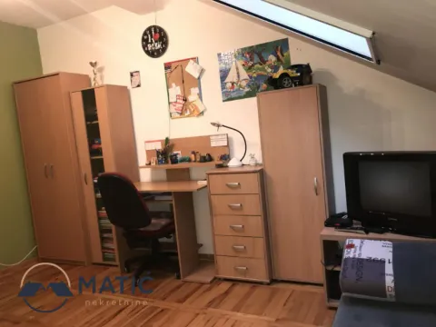 Sale, four bedroom apartment, 98m², Nova Detelinara, Novi Sad Sve Podlokacije - image 4