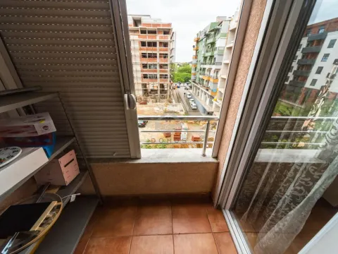 Izdavanje, dvosoban stan, 85m², Krivi Most, Podgorica - image 8