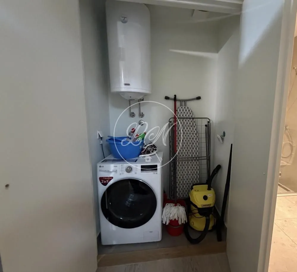 Prodaja, jednosoban stan, 58m², Savski Venac, Beograd