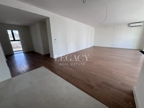 Sale, apartment, 211m², Savski Venac, Beograd
