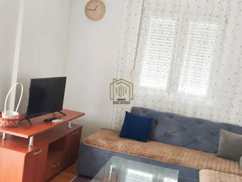 Izdavanje, trosoban stan, 68m², Zabjelo, Podgorica - image 10