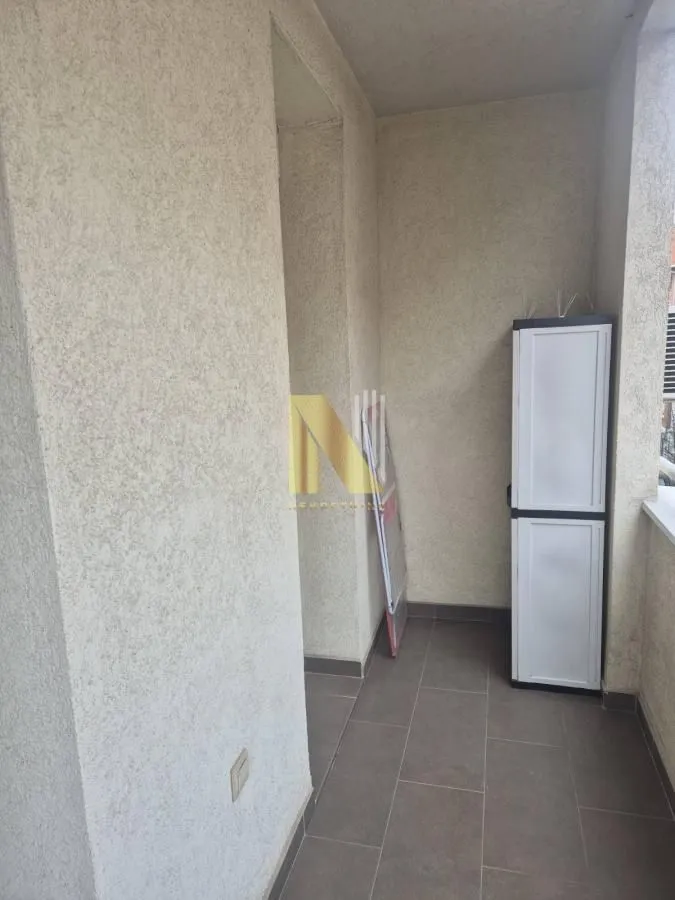 Izdavanje, dvosoban stan, 40m², Grbavica, Novi Sad Sve Podlokacije