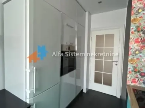 Rent, three bedroom apartment, 90m², Kalenić Pijaca, Vračar Sve Podlokacije - image 20